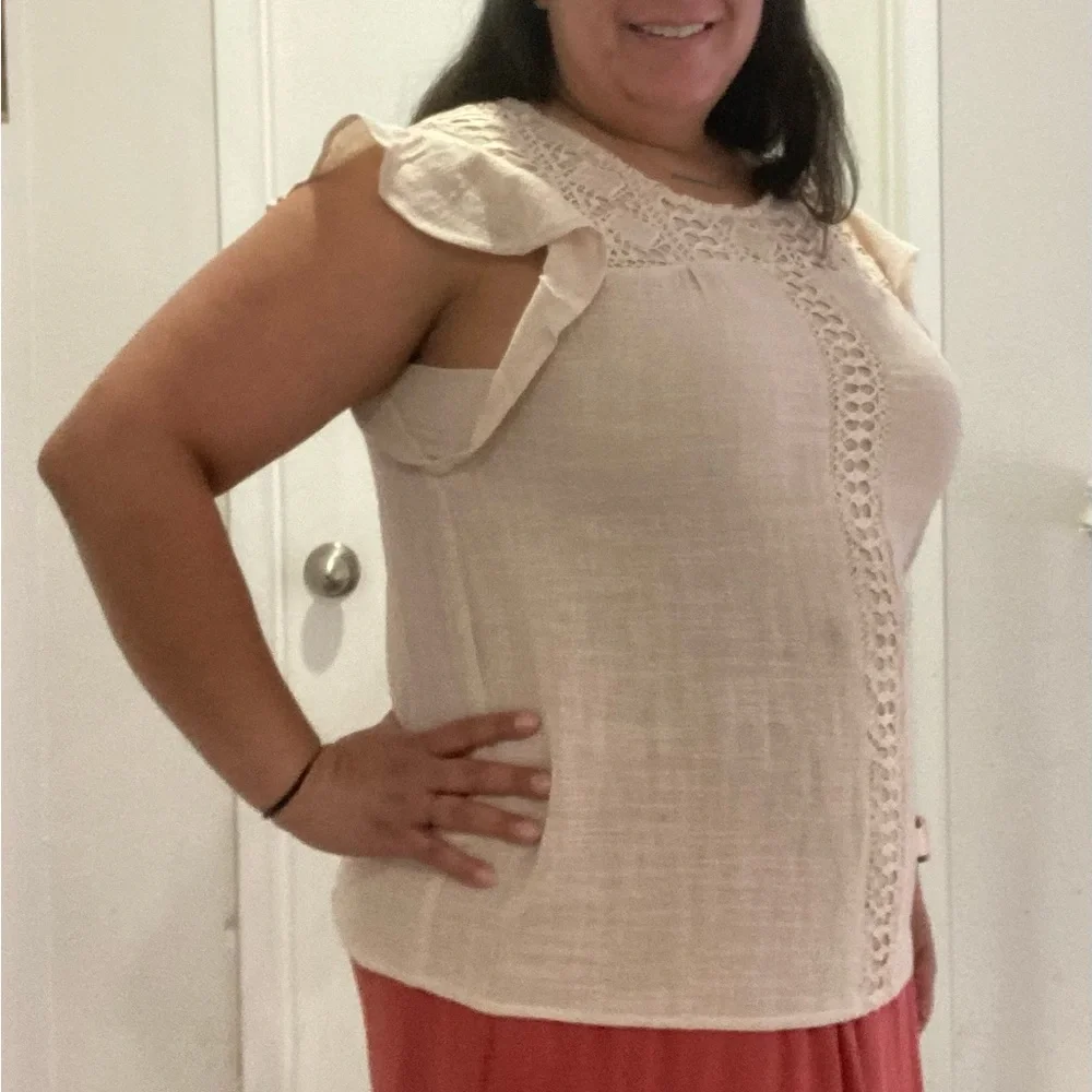 Beige Cream Linen Lace Top - Picture 3 of 10